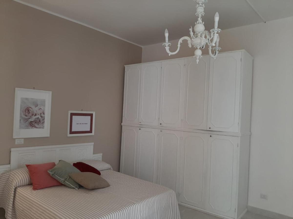 La Vie En Rose - Casa Vacanze Diamante Ngoại thất bức ảnh