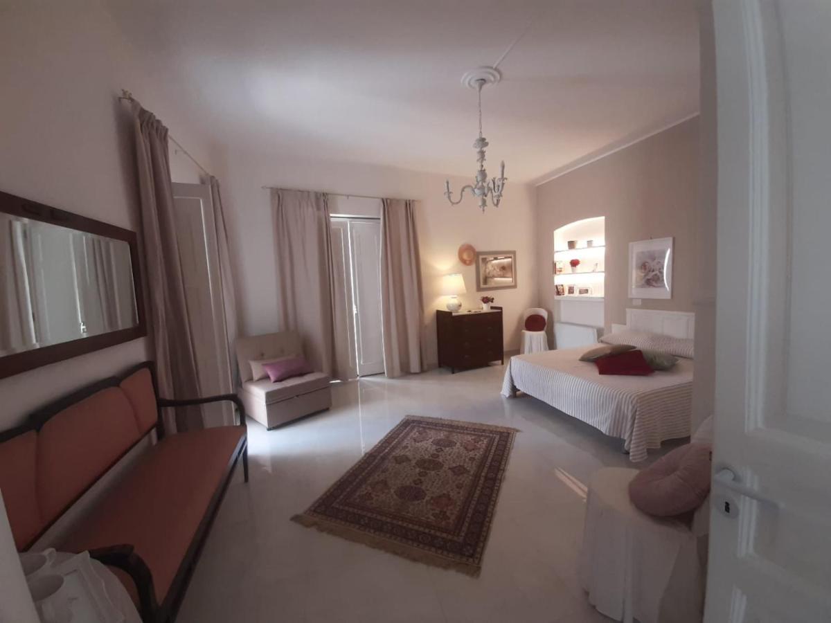 La Vie En Rose - Casa Vacanze Diamante Ngoại thất bức ảnh