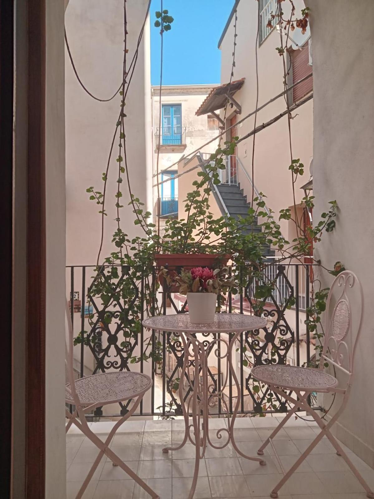 La Vie En Rose - Casa Vacanze Diamante Ngoại thất bức ảnh